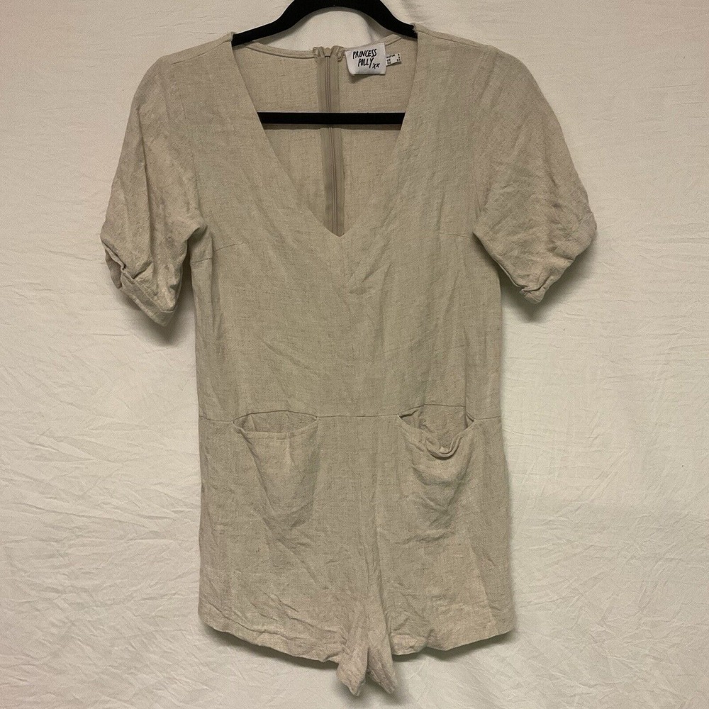 Princess Poly Romper Shorts Tan Size 2‎ Linen Short Sleeves V-neck Minimalist